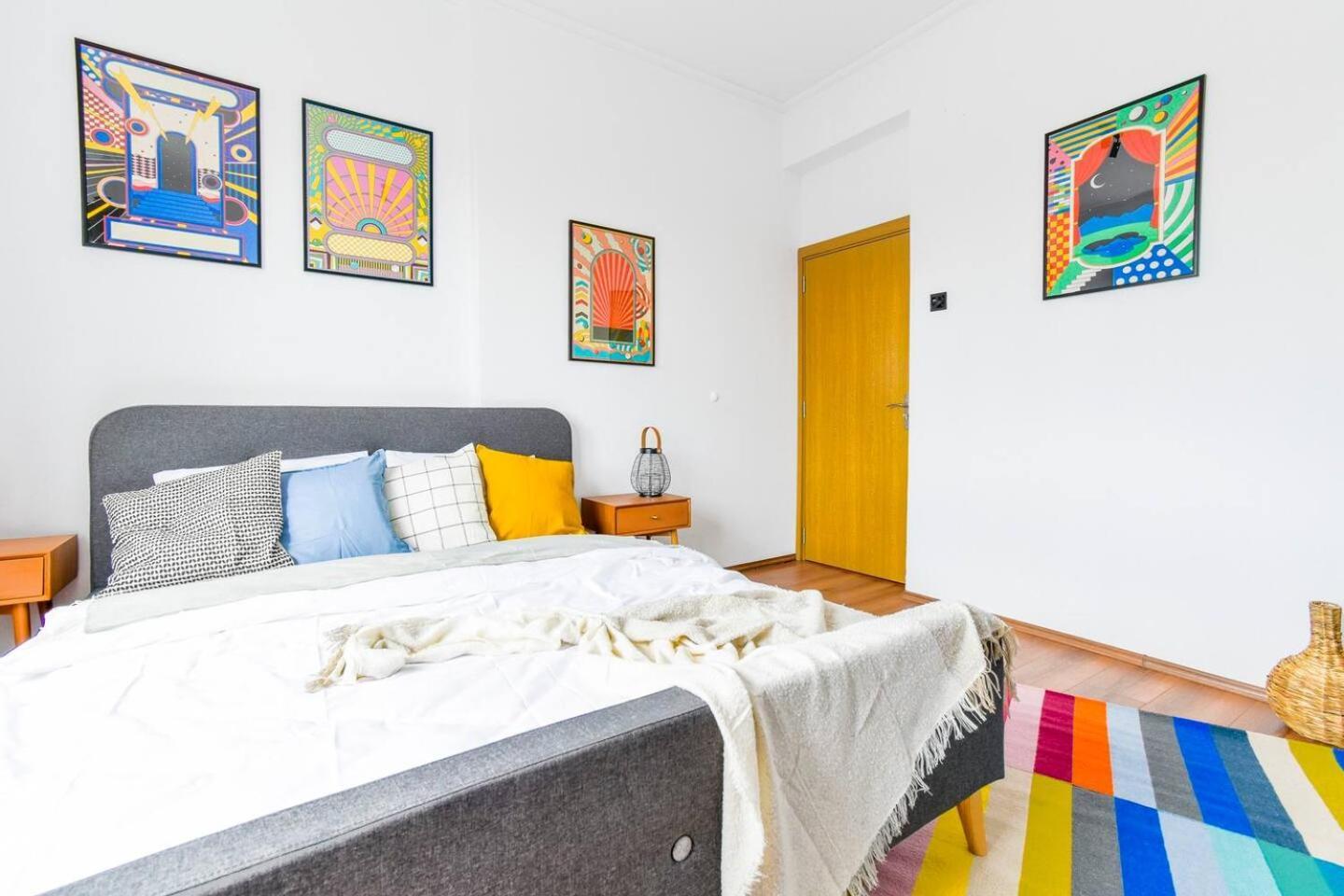Super Fresh! 3Bdr Apartment In Sofia Center'S Artistic Area Eksteriør billede