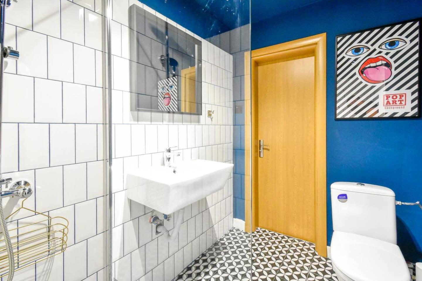 Super Fresh! 3Bdr Apartment In Sofia Center'S Artistic Area Eksteriør billede